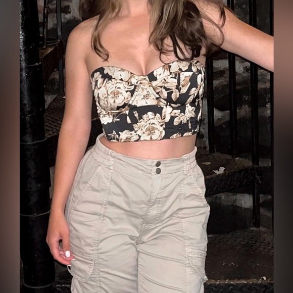 SHEIN CORSET TOP - Picture 4 of 5